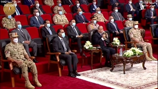 السیسی: سأرفع أسعار الخبز رغم اعتراض الشعب.. و١٠ ملایین من أطفالکم مرضى