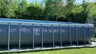 استخر پیش ساخته عمیق