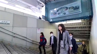 یک روز معمولی یک کارمند دفتری ژاپنی