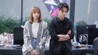 قسمت 28 سریال چینی عاشق لبخندت شدم با زیرنویس چسبیده (Falling Into Your Smile 2021) با بازی شوکای (درخواستی)