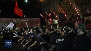 عزاداری شب عاشورا در خیابان بهشت