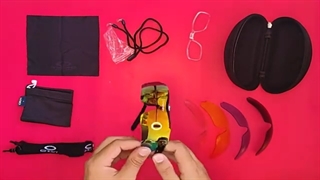 عینک کوهنوردی و دوچرخه سواری اوکلی مدل OKLEY E20
