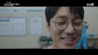 پلی لیست بیمارستان فصل 2 قسمت 9 + زیرنویس فارسی اضافه شد