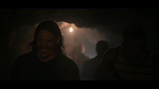 قسمت ۲ سریال ارتش زامبی‌ها(بازیرنویس فارسی)