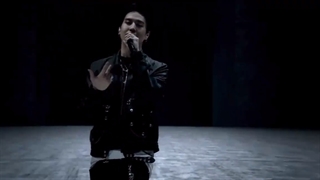 پارت اول اجرای I Want U Around یوگیوم به همراه لوکو در کنسرت آنلاین امروز AOMG