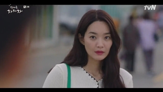 قسمت 2 سریال کره ای دهکده ساحلی چا چا چا +زیرنویس فارسی Hometown ChaChaCha 2021 با هنرمندی کیم سون هو و شین مین آه