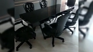 میز کنفرانسی