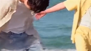 کیا بایسشون ایشونه توی نماشا؟ ㅠㅠ بیاین همو بشناسیم