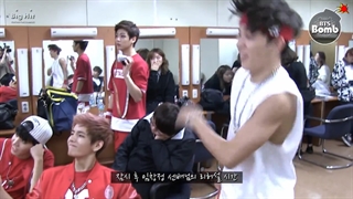 بنگتن بمب ۶۵ بی تی اس bangtan bomb EP 65 BTS likes 문을 여시오 (Open the Door) of 임창정 + ( زیرنویس فارسی )-720p