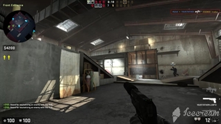 یه دست نصفه از بازی Counter-Strike Global Offensive