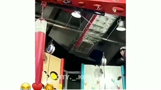 تفاوت فقط با تهیونگ! هر کی خندید لایک کنه