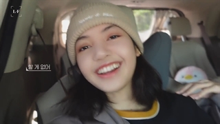 اولین ویلاگ لیسا(Lisa) به نام"LILI WORLD"با زیرنویس آنلاین فارسی