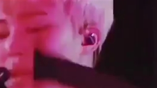 جیمین نمیدونم مال کدوم اجراش بوده