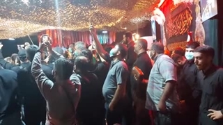 فیلم/ غوغای نوحه مورد علاقه شهید «کریمی» در مراسم وداع با پیکرش