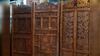 با کمک پارتیشن و دیوار جداکننده، فضا را تفکیک کنید.