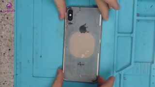 تعویض شیشه پشت iPhone Xs Max - مرکز تعمیرات تخصصی دلتوس