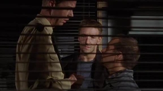 هشدار برای کبرا 11 فصل 4 قسمت 2 زبان اصلی