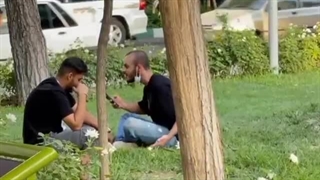 دوربین_مخفی باحال #دوربینمخفی #پرنک…” اینستاگرام آرمین شکور