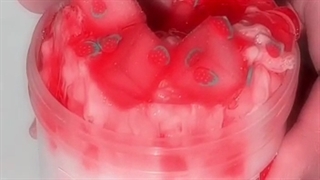 اسلایم توت‌فرنگی 