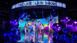 اجرای Permission to dance از بی تی اس در برنامه Late Late Show از جیمز کوردن