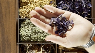 فروش انواع دمنوش گیاهی ارگانیک در فروشگاه اینترنتی آناناس