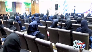 شومن و استندآپ کمدین