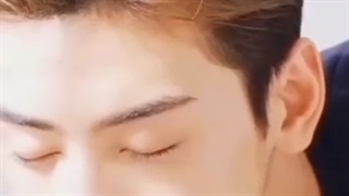 چرا لایک نمی‌کنید و کامنت نمیزاریددددد؟