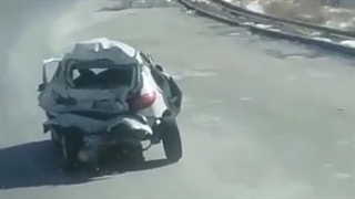 رانندگی با 206 مچاله شده وسط اتوبان!