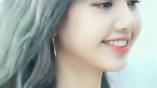 کلیپ لیسا تقدیم به آجی های گلم