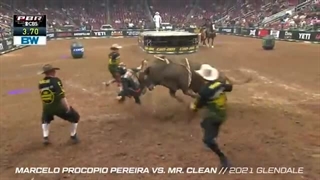 Country  usa Bull power Top wrecks from Glendl  Christmas  2022