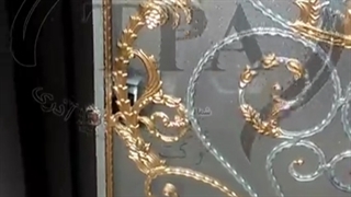 در بازکن کارتی مخصوص آیفون