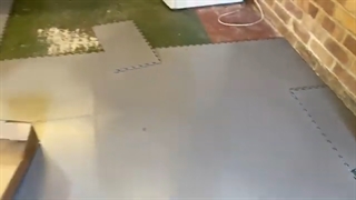 کاشی های کف پارکینگ پی وی سی