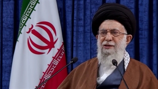 بیانات رهبر انقلاب در دیدار تصویری با جمعی از مردم قم به مناسبت  ۱۹ دی ۱۳۵۶