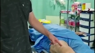 تعویض مفصل زانو در بیمار با سابقی شکستگی خرد شده زانو