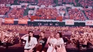 وقتی‌میگم‌رنگ‌موردعلاقم‌صورتیه‌منظورم‌اینه؛؛..