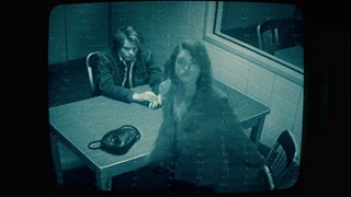 قسمت 4 فصل 2 سریال بینظیر چیزهای عجیب Stranger Things 2017 + زیرنویس فارسی چسبیده-540p