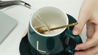 ماگ حرارتی لاکی با صفحه گرمکن