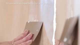 نصب کاغذ دیواری در کنج