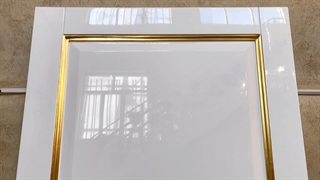 درب ورودی سفید