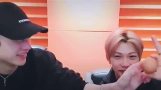 فانی مومنت از فیلیکس