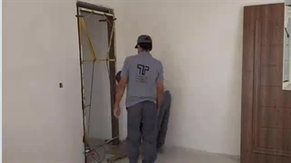 نصب درب ضد سرقت با قفل دیجیتال و داخلی در پروژه انبوه سازی دبیران چوب