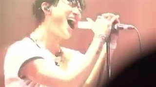 هم اینقدر حنجره طلا :))))