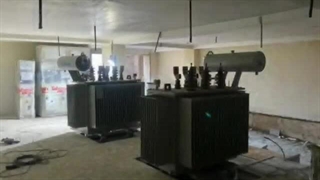 德黑兰阿巴斯阿萨卢耶港 Kish Qeshm 一家工业工厂的电力变压器服务安装和维修