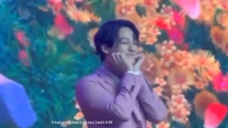 اگه از میزان قند بودن این بشر ، قندتون بالا رفت گردن نمیگیرم ! :خنده: