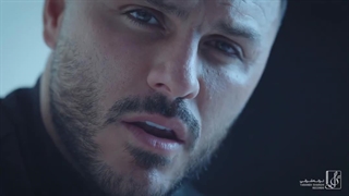 آهنگ جدید آرمین زارعی دارم هواتو - میفاموزیک