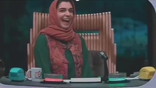 دختر‌باید‌سنگین‌و‌آروم‌بخنده، حالا‌من: