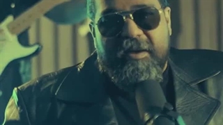 دانلود آهنگ جدید رضا صادقی آشوب (تیزر تصویری)