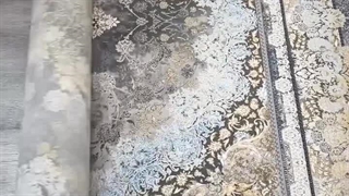 فرش پذیرایی سبک وینیتیج با ترکیب رنگ بی‌نظیر و طراحی دلنشین