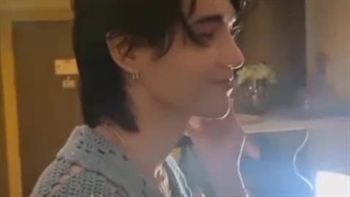 من دیگه دارم نمیتونم بارکد و جف رو+ــــ+