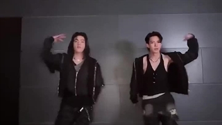 چالش هیسونگ و جیک با اهنگ confession